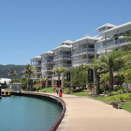 Appartement Boathouse Port Of Airlie à Airlie Beach Extérieur photo